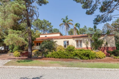 Moradia T6 para Venda em Quinta do Conde