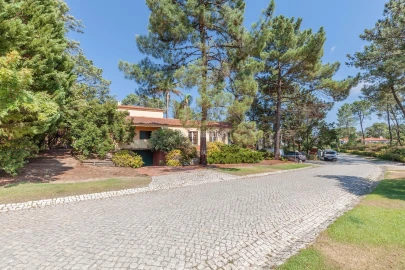Moradia T6 para Venda em Quinta do Conde
