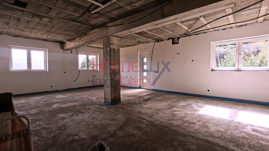 Moradia T3 para Venda em Couto de Esteves Foto 4