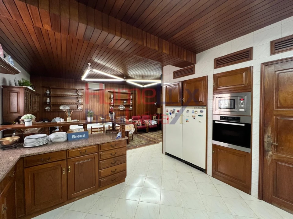 Moradia T5 para Venda em Avintes Foto 1