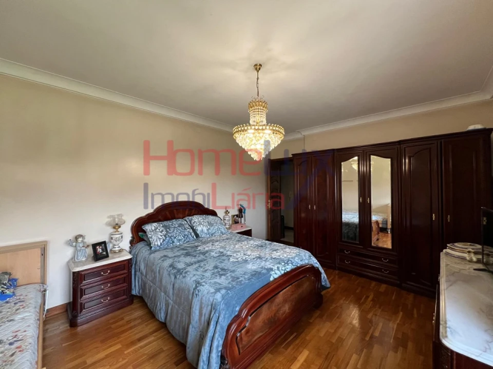 Moradia T5 para Venda em Avintes Foto 8