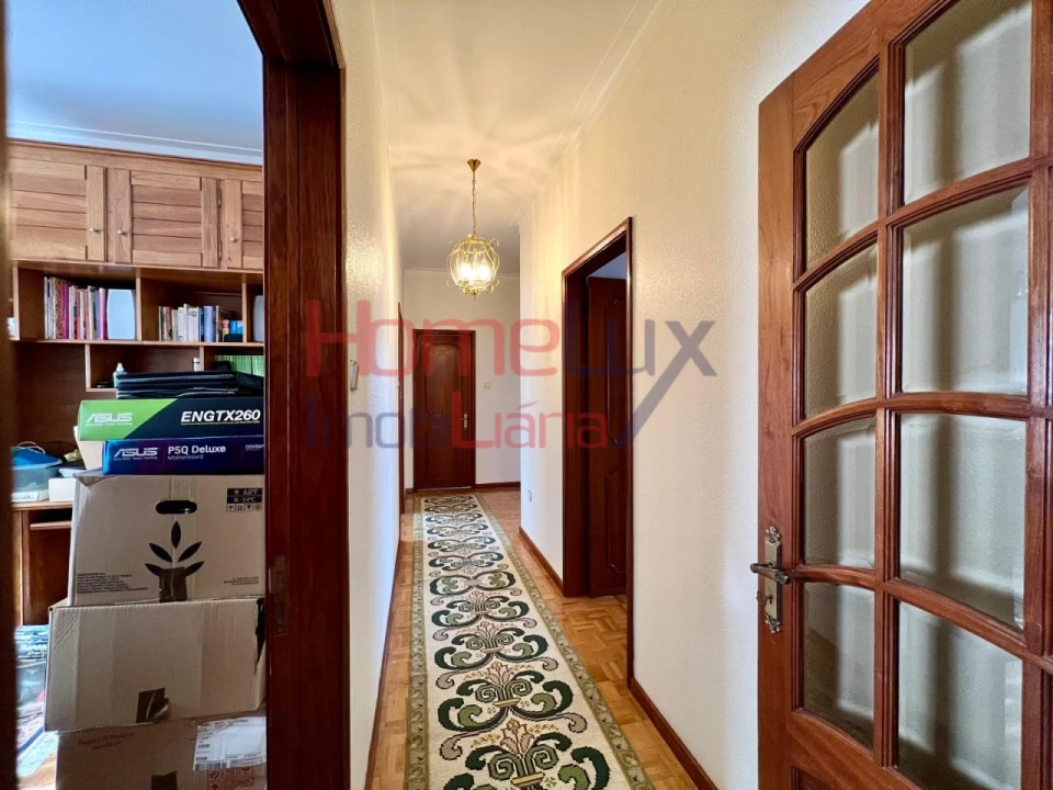 Moradia T5 para Venda em Avintes Foto 26