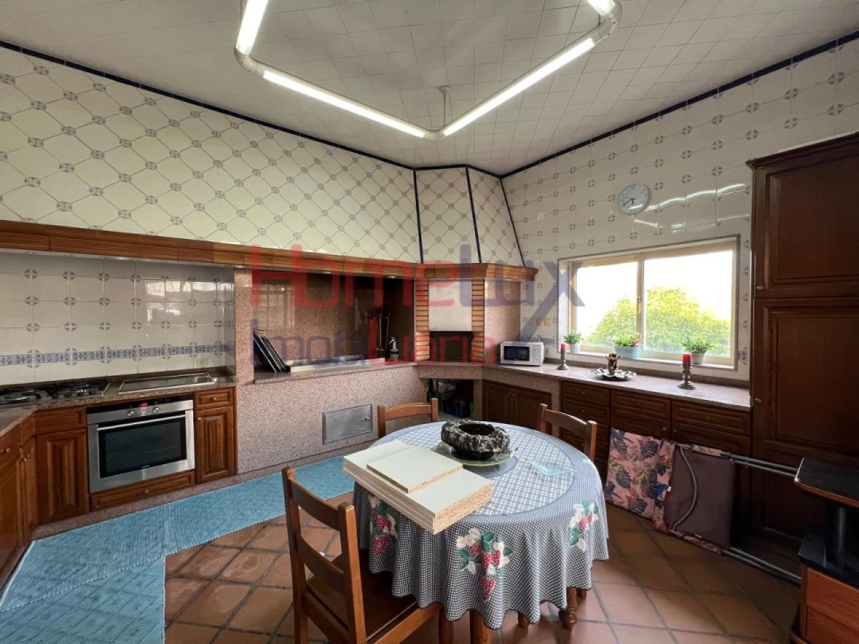 Moradia T5 para Venda em Avintes Foto 34