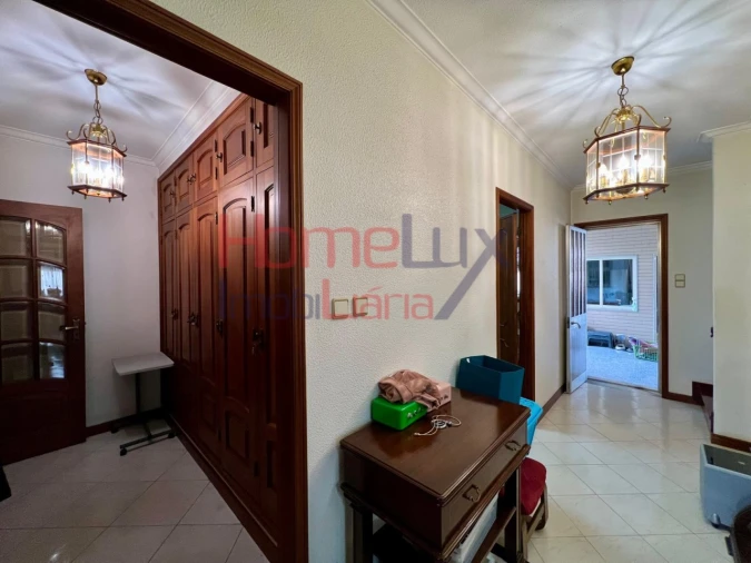 Moradia T5 para Venda em Avintes Foto 10