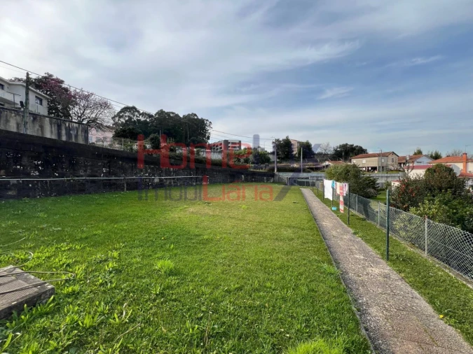 Moradia T5 para Venda em Avintes Foto 56