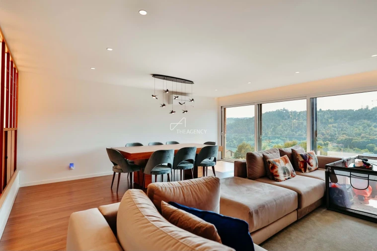 Moradia T3 para Venda em Foz do Sousa e Covelo Foto 14