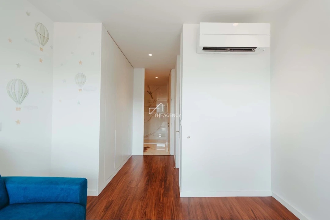 Moradia T3 para Venda em Foz do Sousa e Covelo Foto 32