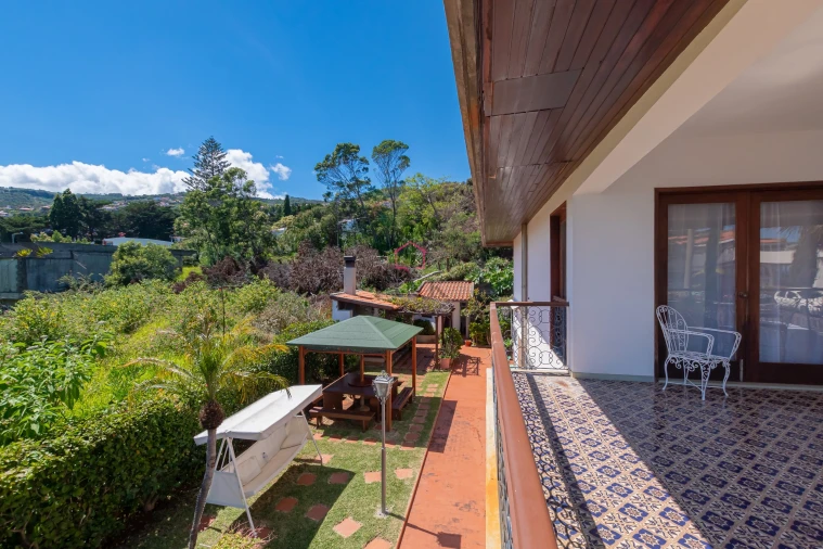 Moradia T3 para Venda em Agua de Pena Foto 18