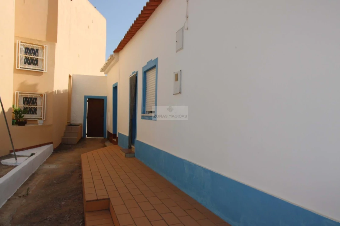 Moradia T5 para Venda em Barão de São Miguel Foto 2