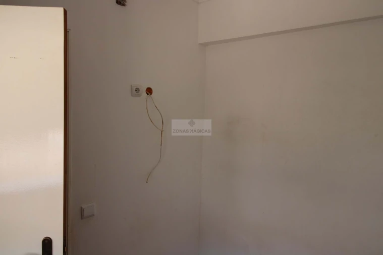 Moradia T5 para Venda em Barão de São Miguel Foto 11