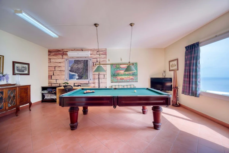 Moradia T4 para Venda em Caniço Foto 34