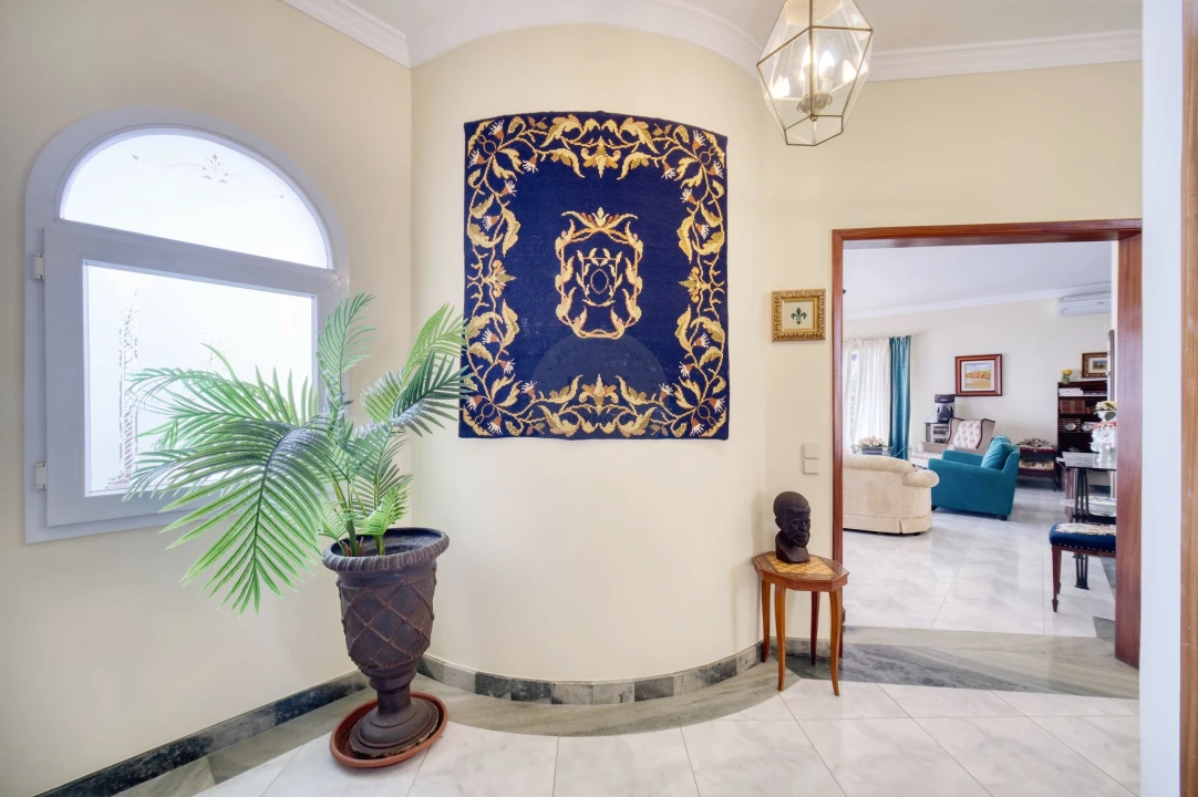 Moradia T4 para Venda em Caniço Foto 12