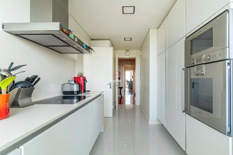 Apartamento T4 para Venda em Matosinhos e Leça da Palmeira Foto 17