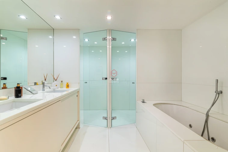 Apartamento T4 para Venda em Matosinhos e Leça da Palmeira Foto 26
