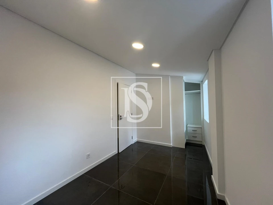 Moradia T2 para Venda em Odivelas Foto 2