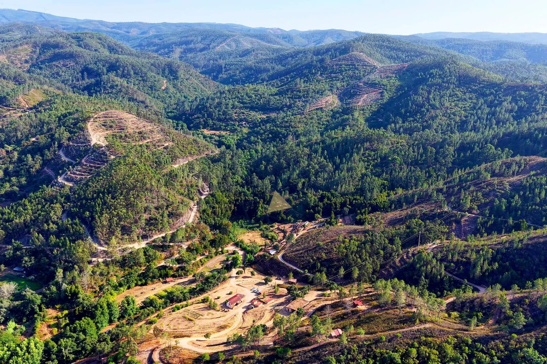 Quinta T3 para Venda em Marmelete Foto 47