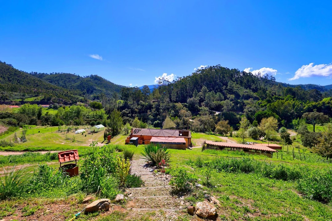 Quinta T3 para Venda em Marmelete Foto 101