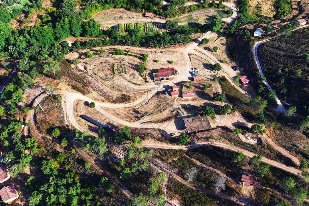 Quinta T3 para Venda em Marmelete Foto 2