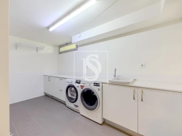 Moradia T4 para Venda em Canidelo