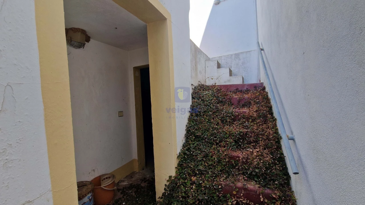 Moradia T1 para Venda em Cachopo Foto 16