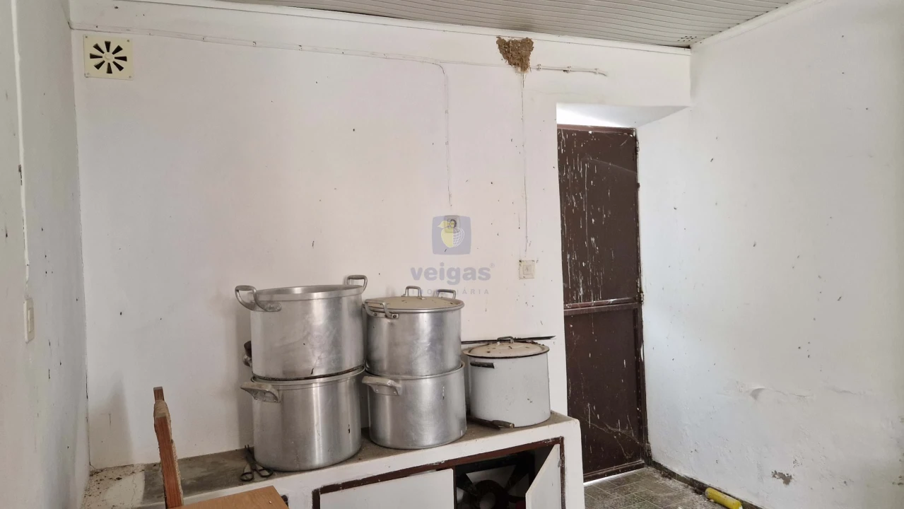 Moradia T1 para Venda em Cachopo Foto 6