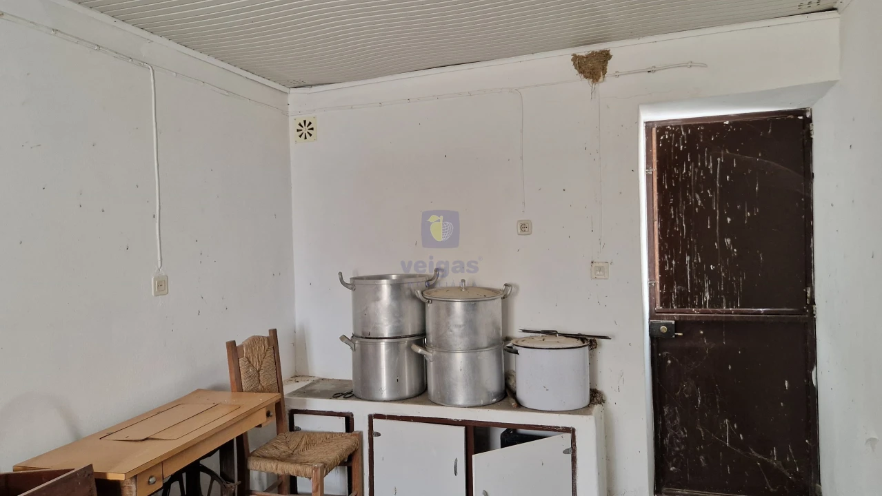 Moradia T1 para Venda em Cachopo Foto 8