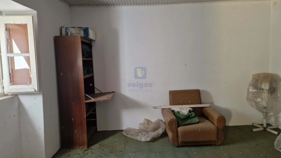 Moradia T1 para Venda em Cachopo Foto 4