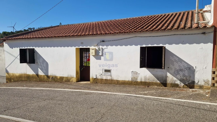 Moradia T1 para Venda em Cachopo Foto 2