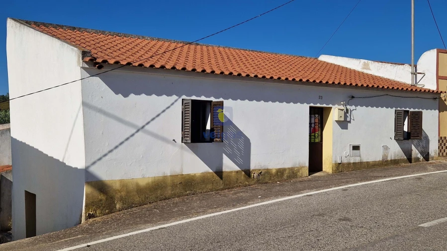 Moradia T1 para Venda em Cachopo