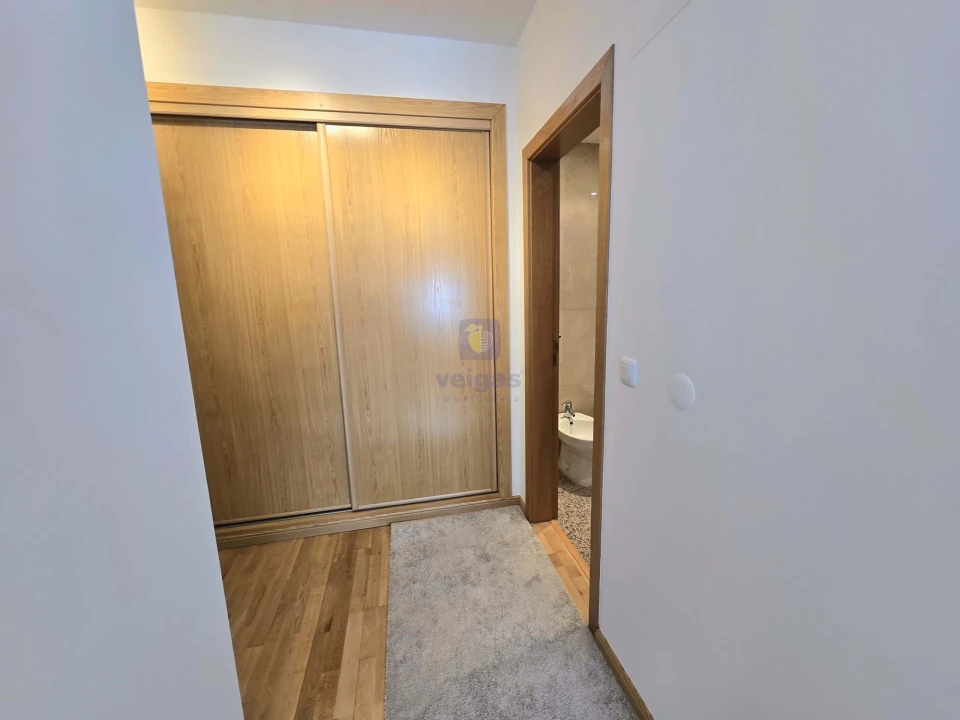 Apartamento T2 para Arrendamento em Parque das Nações Foto 13