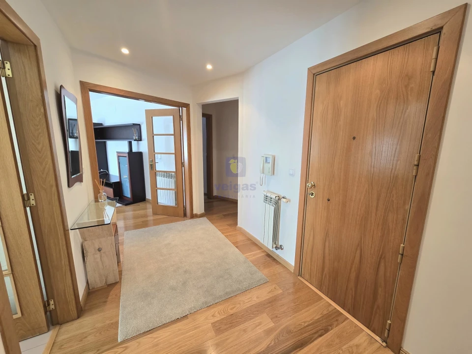 Apartamento T2 para Arrendamento em Parque das Nações Foto 18