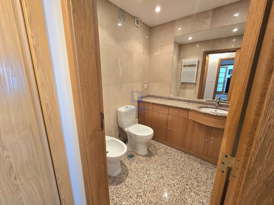 Apartamento T2 para Arrendamento em Parque das Nações Foto 14