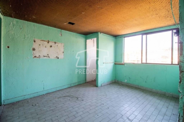 Prédio para Venda em Funchal (Santa Luzia) Foto 21