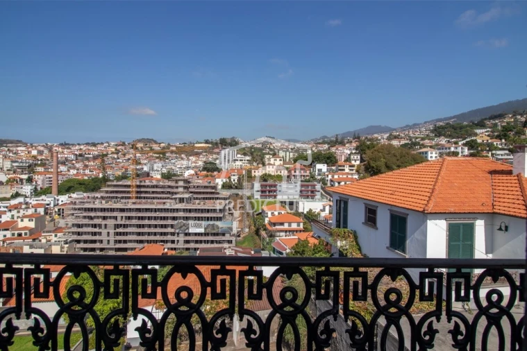 Prédio para Venda em Funchal (Santa Luzia) Foto 36