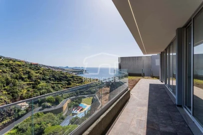 Moradia T3 para Venda em Santa Cruz
