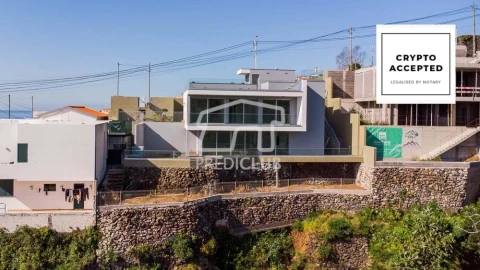 Moradia T3 para Venda em Santa Cruz