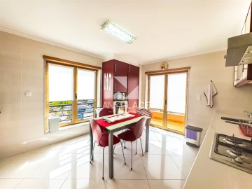 Apartamento T2 para Venda em Loule (São Clemente)
