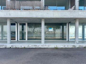 Loja para Arrendamento em Canidelo