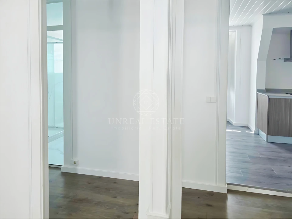 Apartamento T2 para Arrendamento em Torres Novas (Santa Maria, Salvador e Santiago) Foto 8