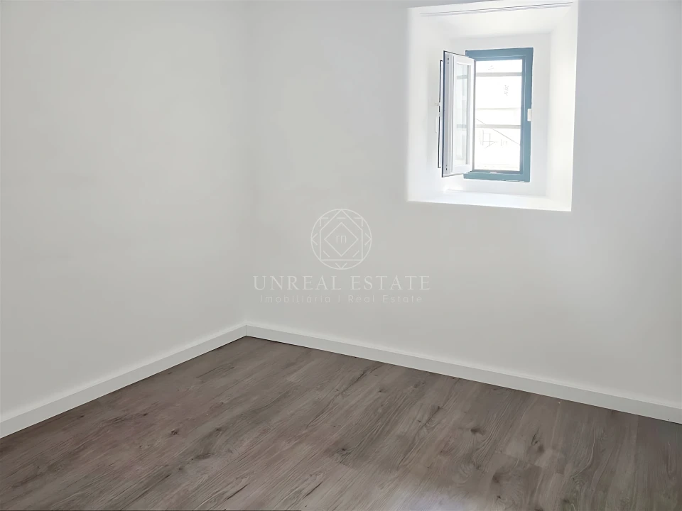 Apartamento T2 para Arrendamento em Torres Novas (Santa Maria, Salvador e Santiago) Foto 14