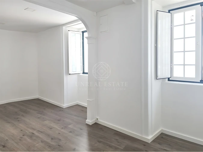 Apartamento T2 para Arrendamento em Torres Novas (Santa Maria, Salvador e Santiago) Foto 4