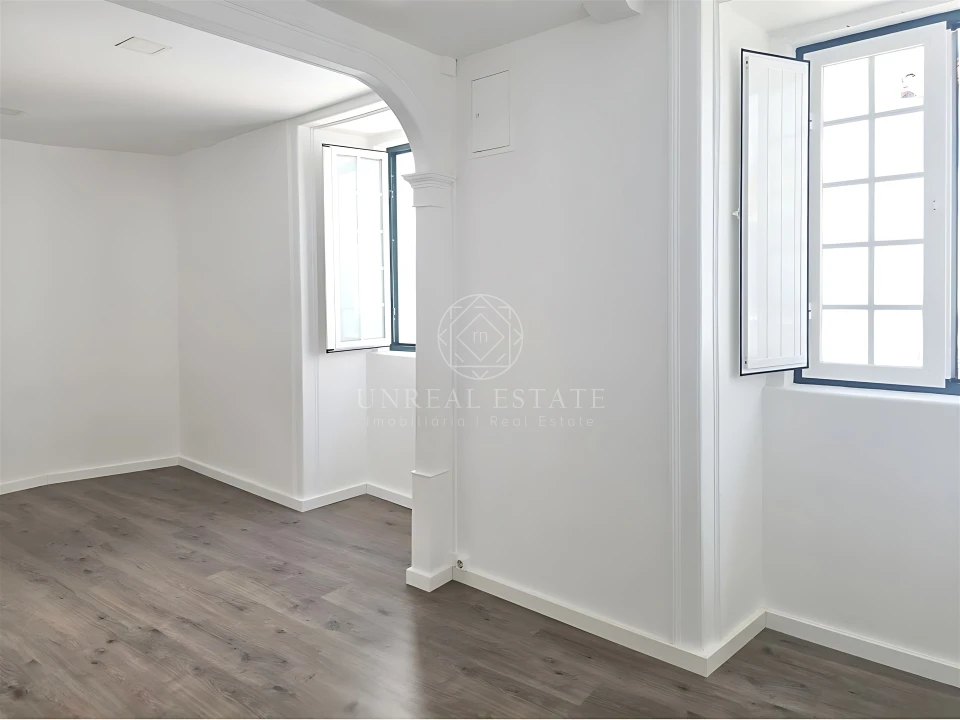 Apartamento T2 para Arrendamento em Torres Novas (Santa Maria, Salvador e Santiago) Foto 4