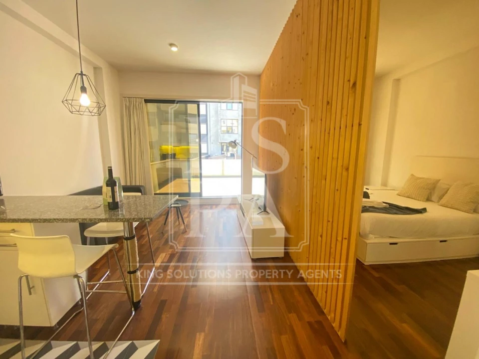 Apartamento para Venda em Cedofeita, Santo Ildefonso, Sé, Miragaia, São Nicolau e Vitória Foto 8