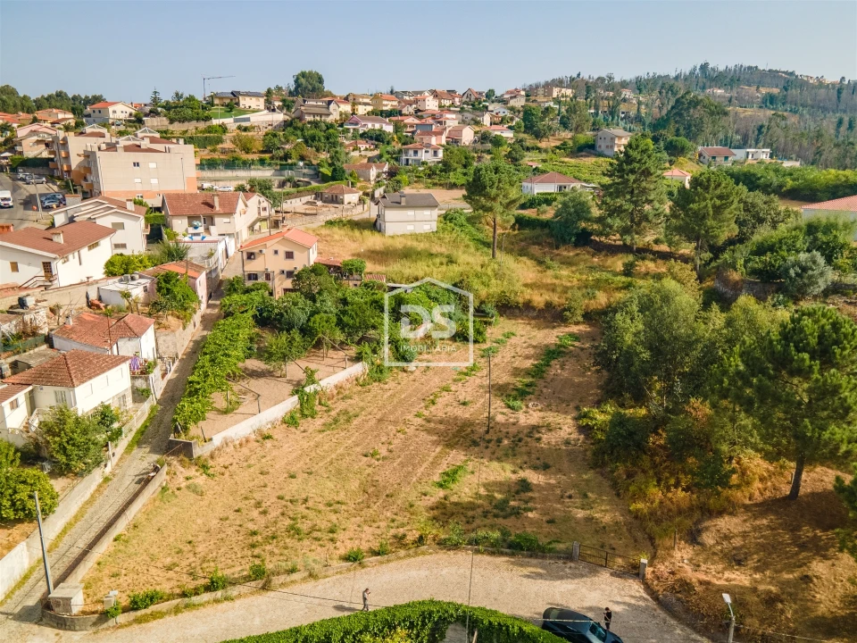Terreno para Venda em Mancelos Foto 8