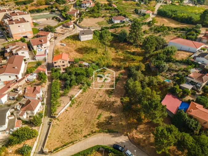 Terreno para Venda em Mancelos Foto 5