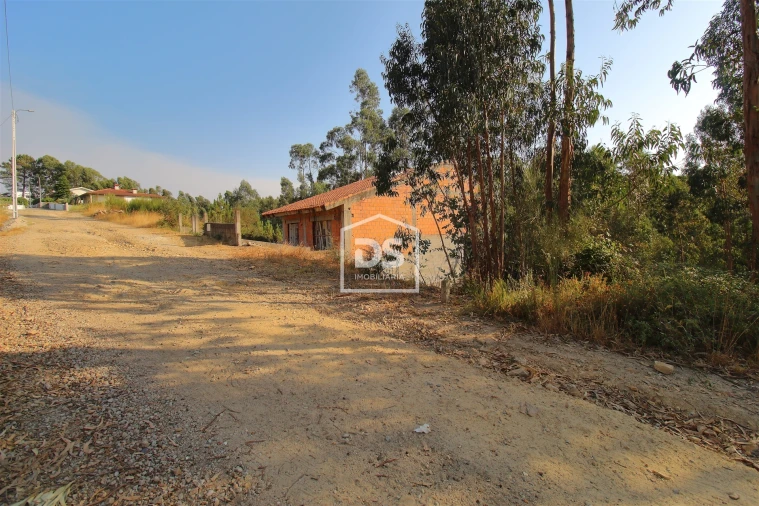 Terreno para Venda em Lagares e Figueira Foto 10