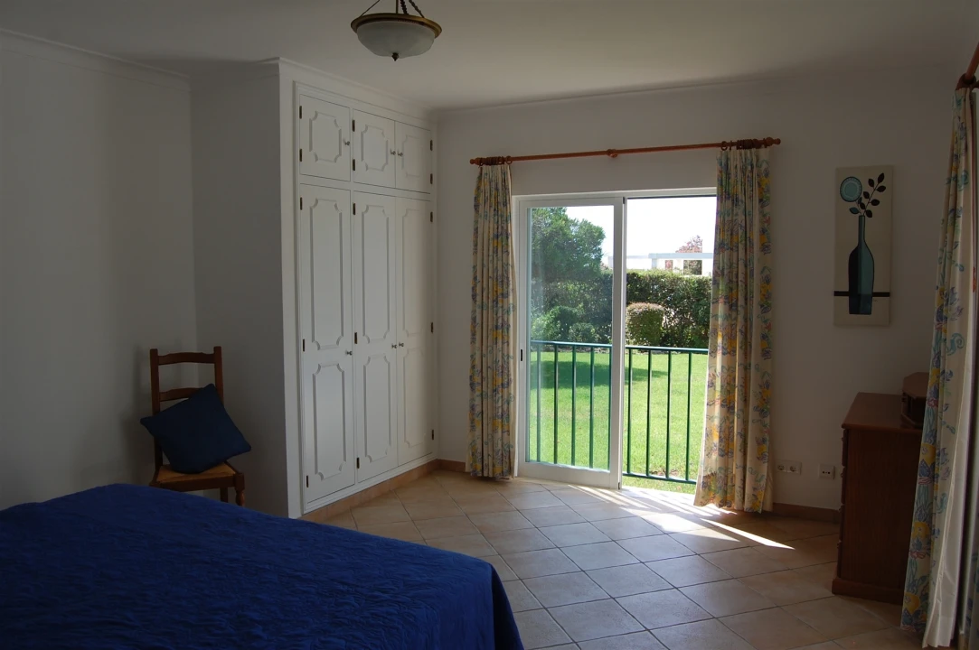 Moradia T4 para Venda em Lagoa e Carvoeiro Foto 19