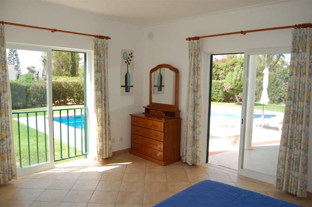 Moradia T4 para Venda em Lagoa e Carvoeiro Foto 20