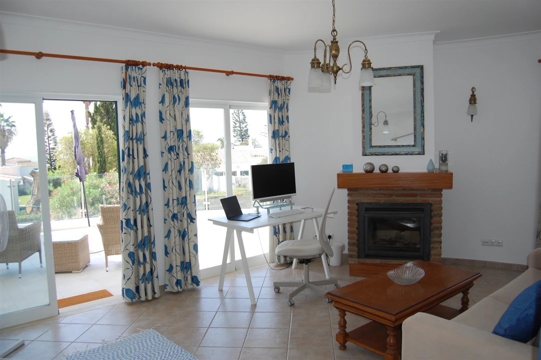 Moradia T4 para Venda em Lagoa e Carvoeiro Foto 46