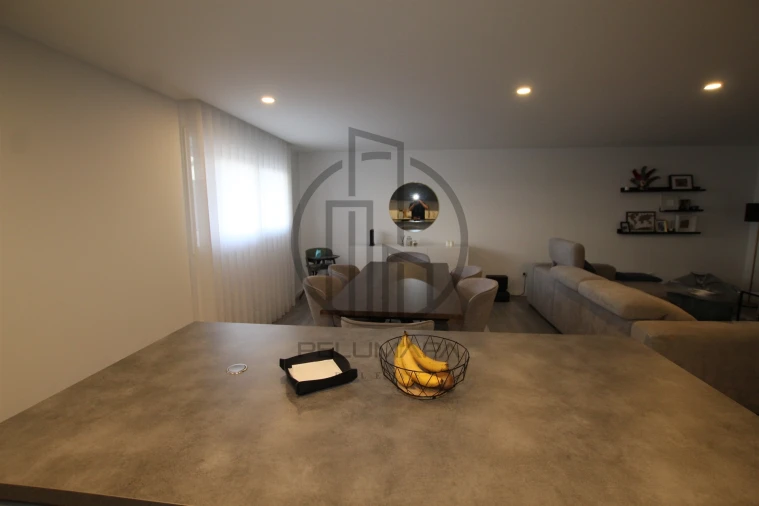 Apartamento T3 para Venda em Nine Foto 21